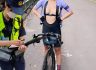 라이딩하다 단속에 걸린 눈나