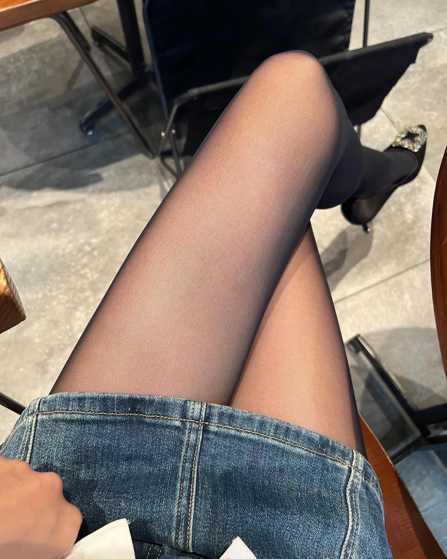 스타킹 누나